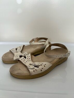 SAS Duo - Buckle Sandal "Halo" 9.5W
